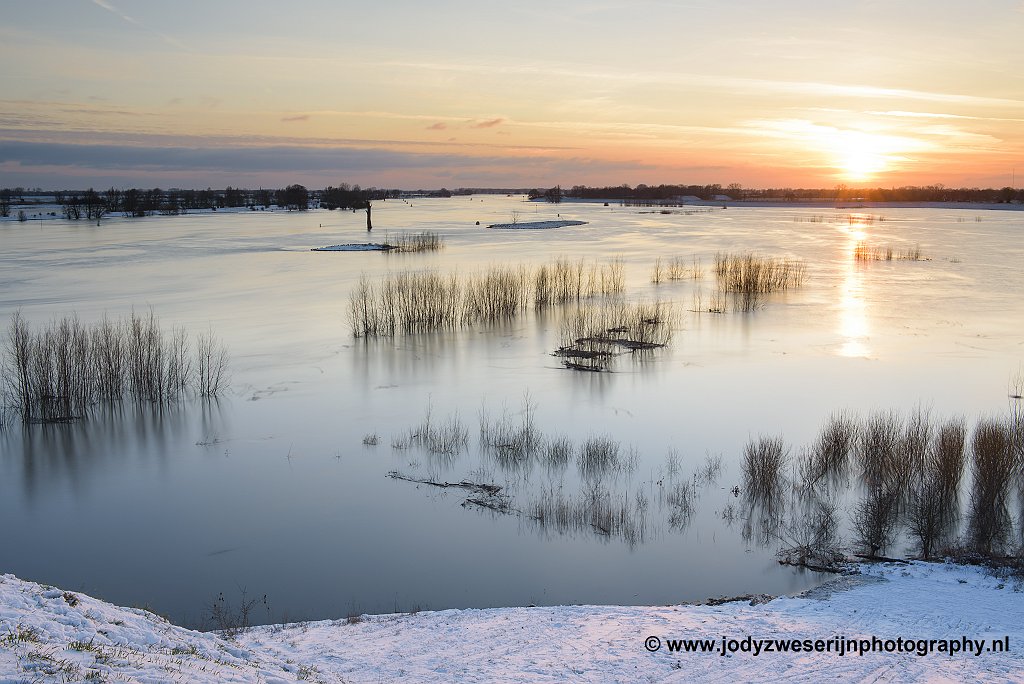 Hoog water in de Lek, 9-2-2021